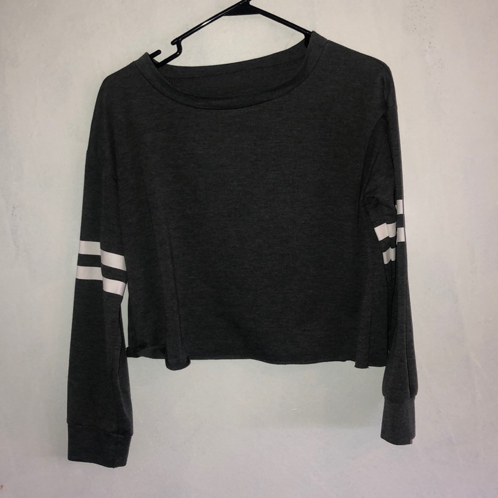 Grey crop top